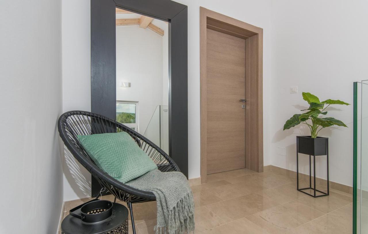Apart Residence-Galant Rovinj Buitenkant foto