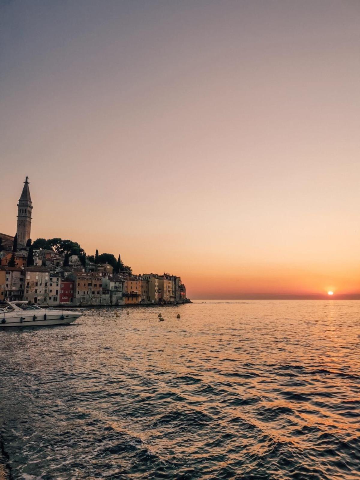 Apart Residence-Galant Rovinj Buitenkant foto